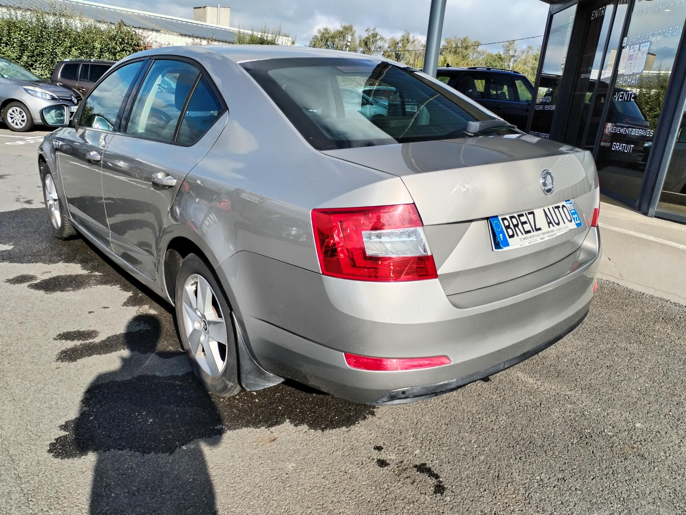 SKODA           OCTAVIA III